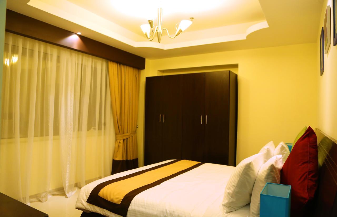 Travellers Hotel Apartment Dubai Exterior photo