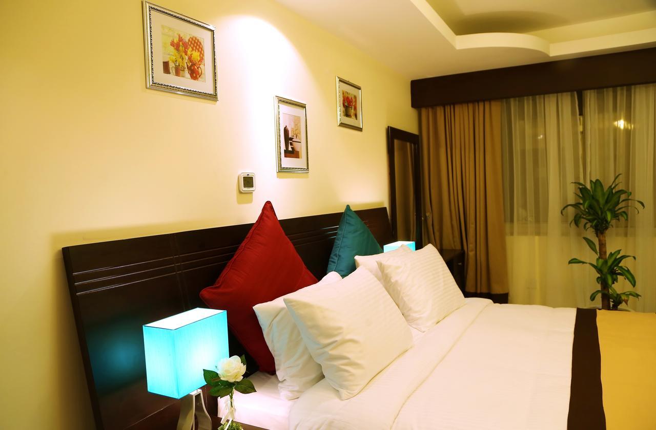 Travellers Hotel Apartment Dubai Exterior photo