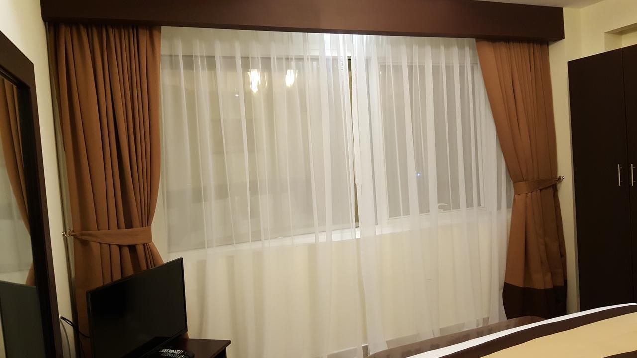 Travellers Hotel Apartment Dubai Exterior photo