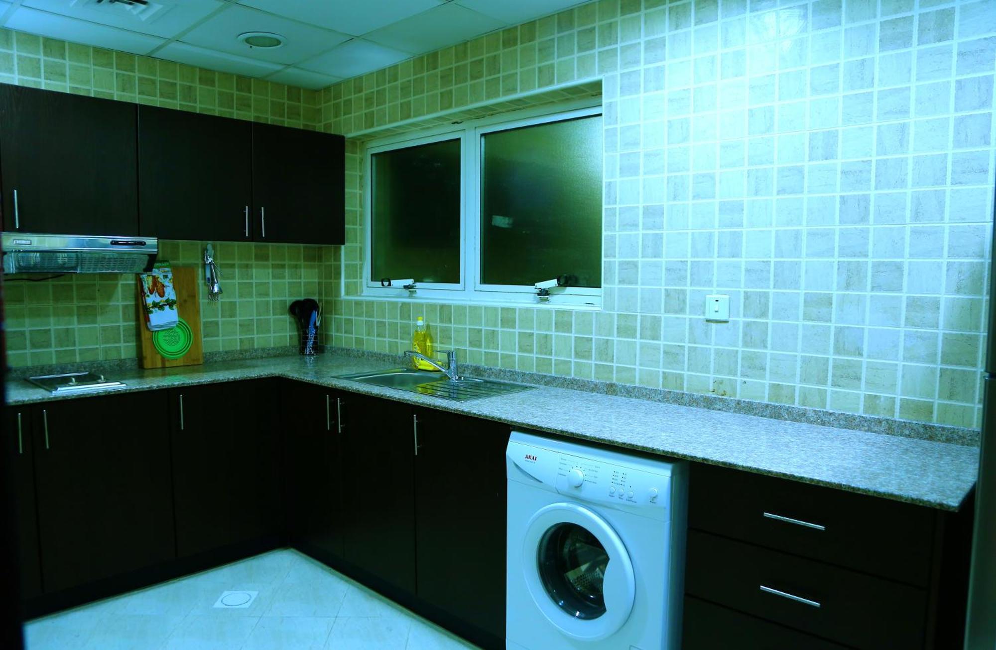 Travellers Hotel Apartment Dubai Exterior photo