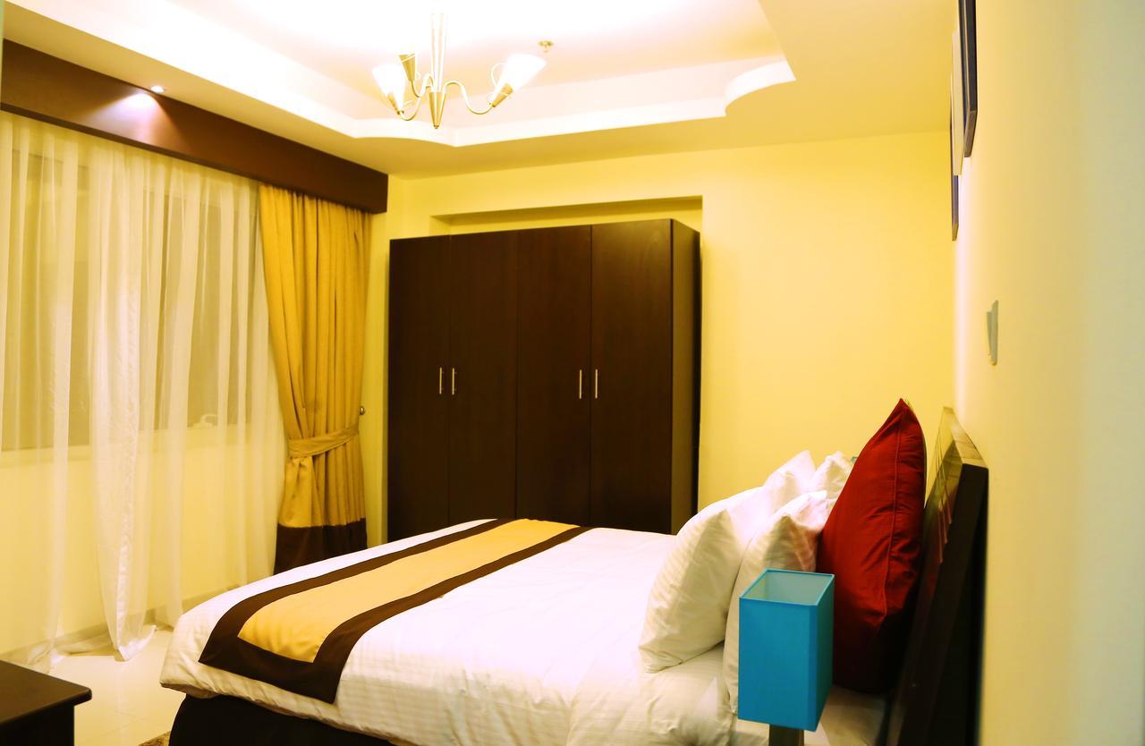 Travellers Hotel Apartment Dubai Exterior photo