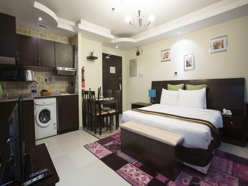 Travellers Hotel Apartment Dubai Exterior photo