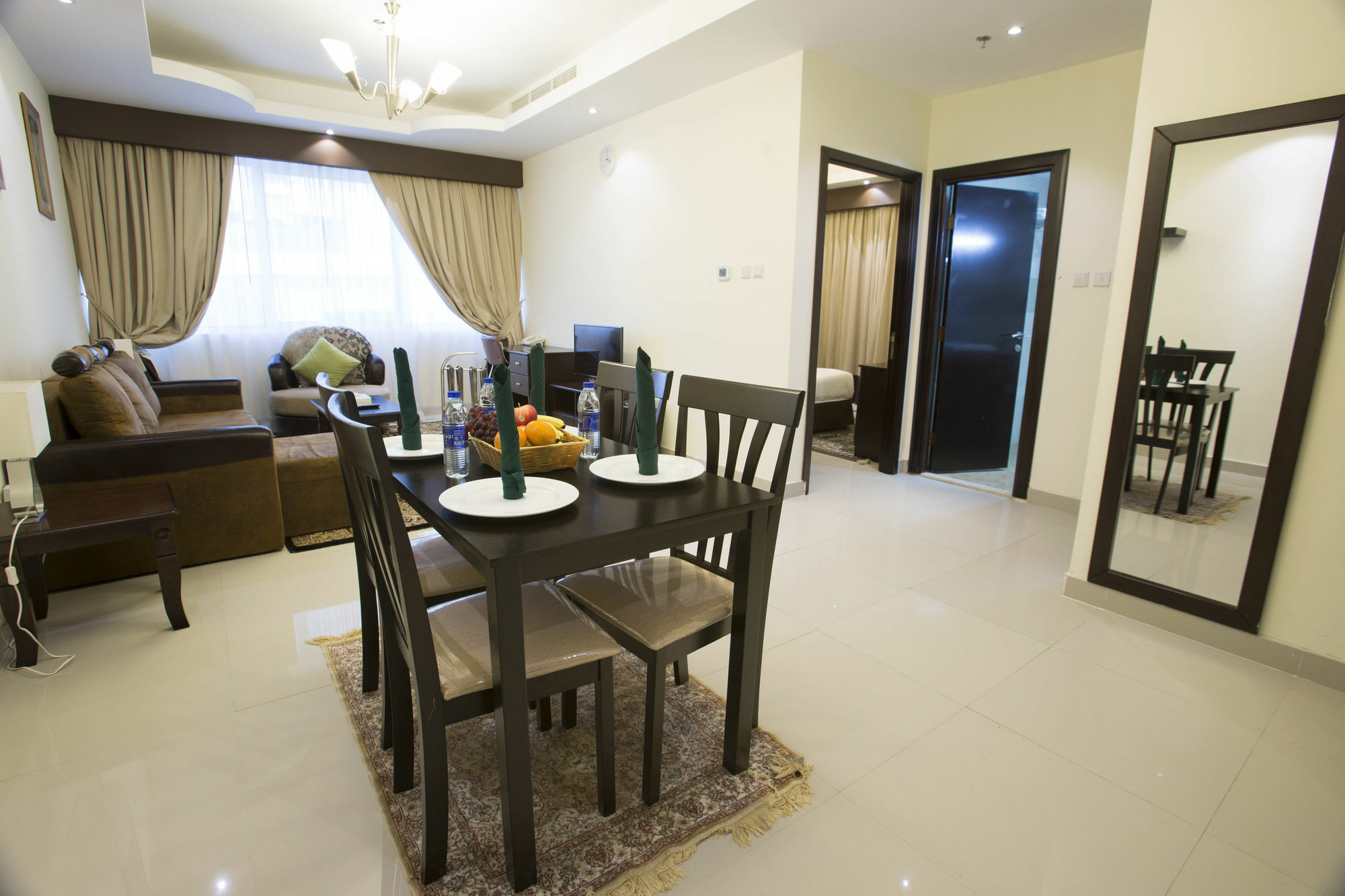 Travellers Hotel Apartment Dubai Exterior photo